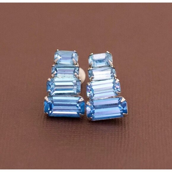 Vintage Art Deco Lovely Sapphires Screwback Earrings by Coro - U17 - Picture 1 of 2